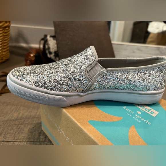 Keds X Kate Spade Slip on Glitter Sneakers! Great Condition!! - Picture 4 of 9